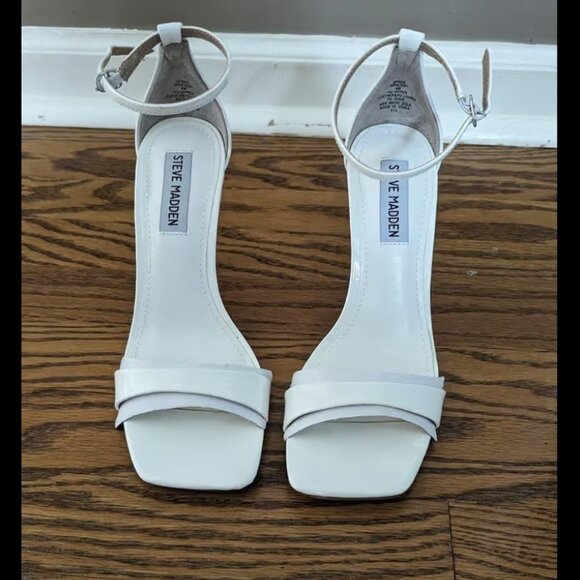Steve Madden White Spree Stilleto Sandals--Sz 8- New without box - Picture 2 of 7